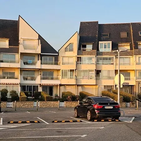Apartment Front De La Turballe